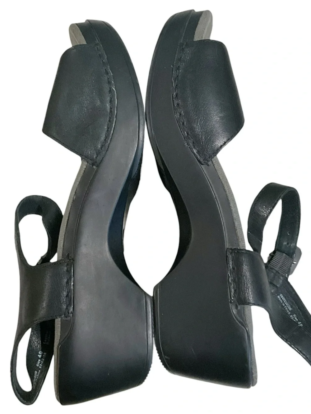 Dansko Sue Sandals Women's 40 / 9.5 Black Leather Comfort Platform Buckle - Picture 7 of 11